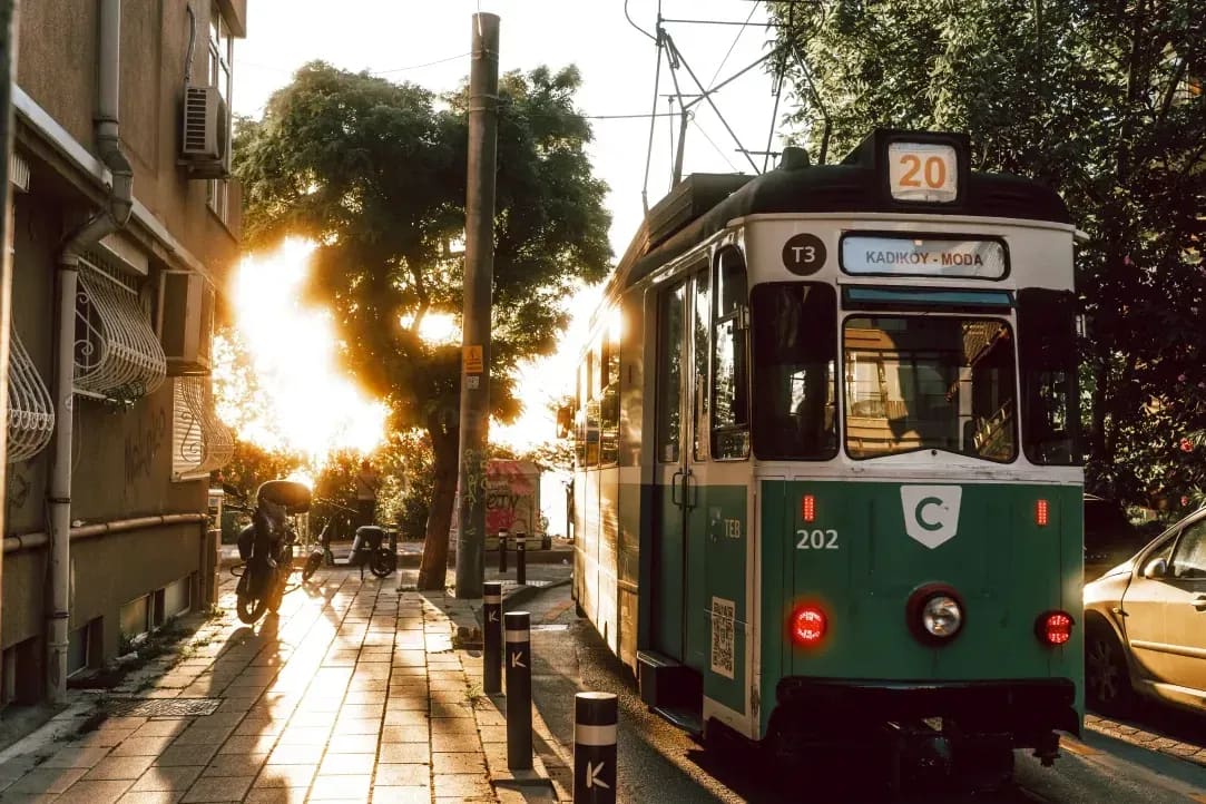 Piccole frasi per orientarsi in città
